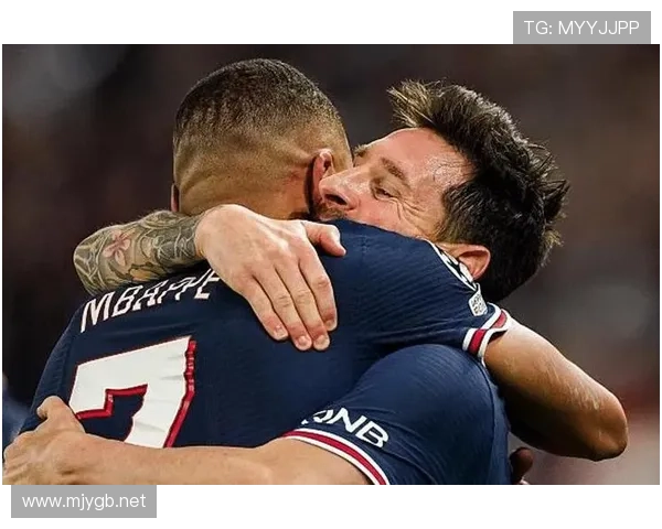 罗德里与克罗斯出球能力对比:组织核心的结构差异在哪?